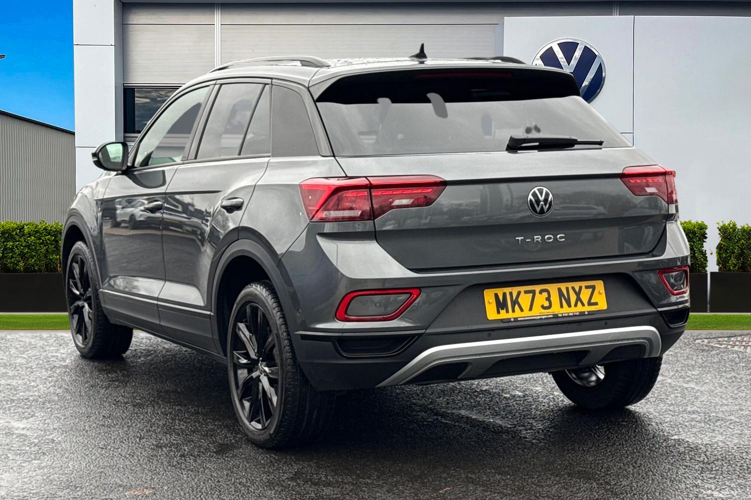 Used Volkswagen T-Roc 2023 for sale - 76979099: Photo 2