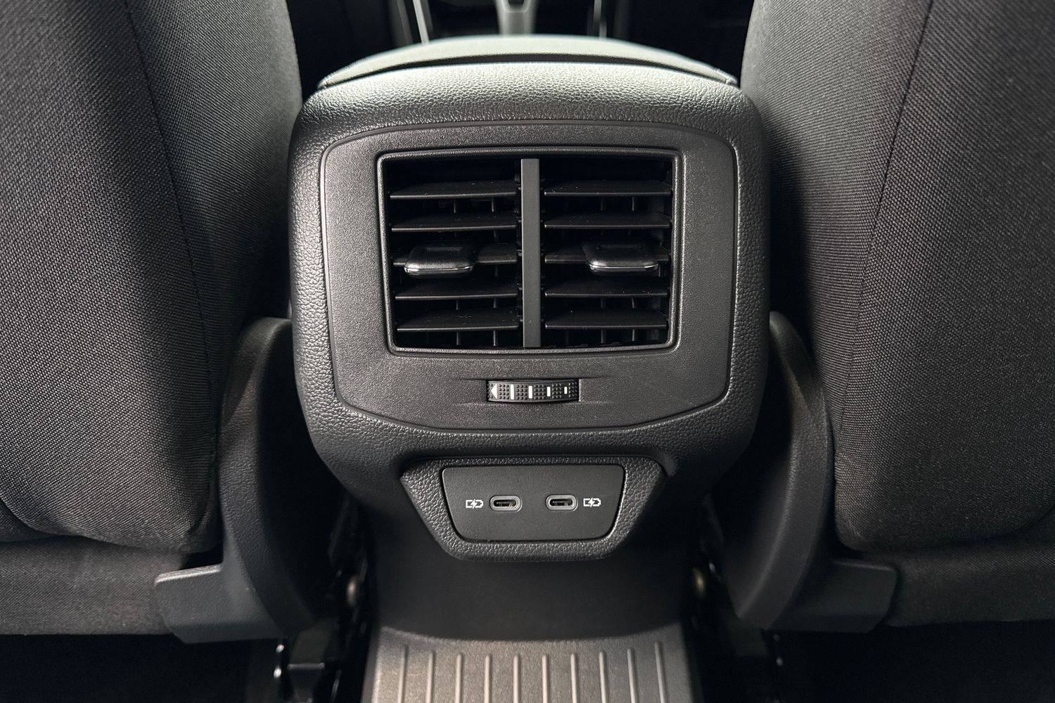 Used Volkswagen T-Roc 2023 for sale - 76979099: Photo 33