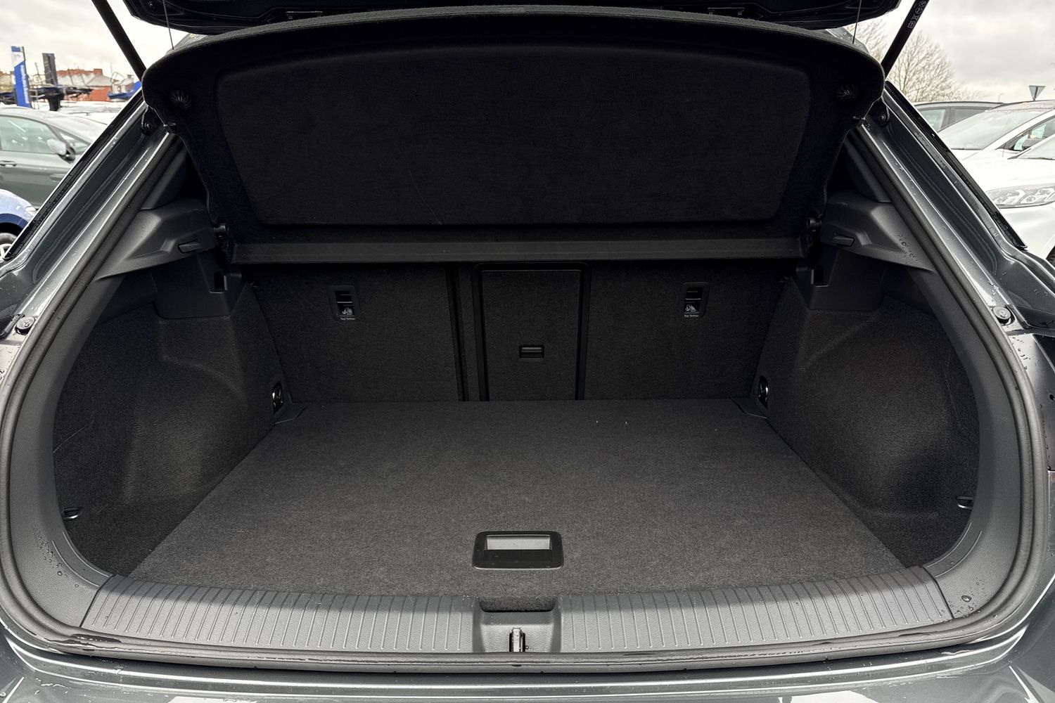 Used Volkswagen T-Roc 2023 for sale - 76979099: Photo 7