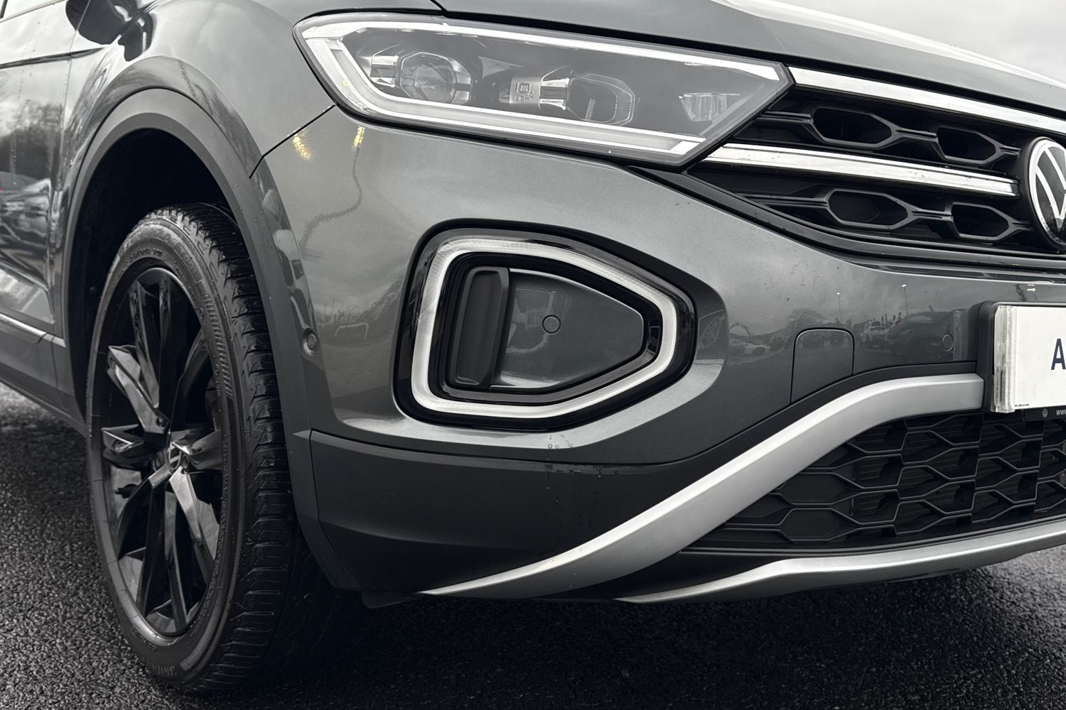 Used Volkswagen T-Roc 2023 for sale - 76979099: Photo 9