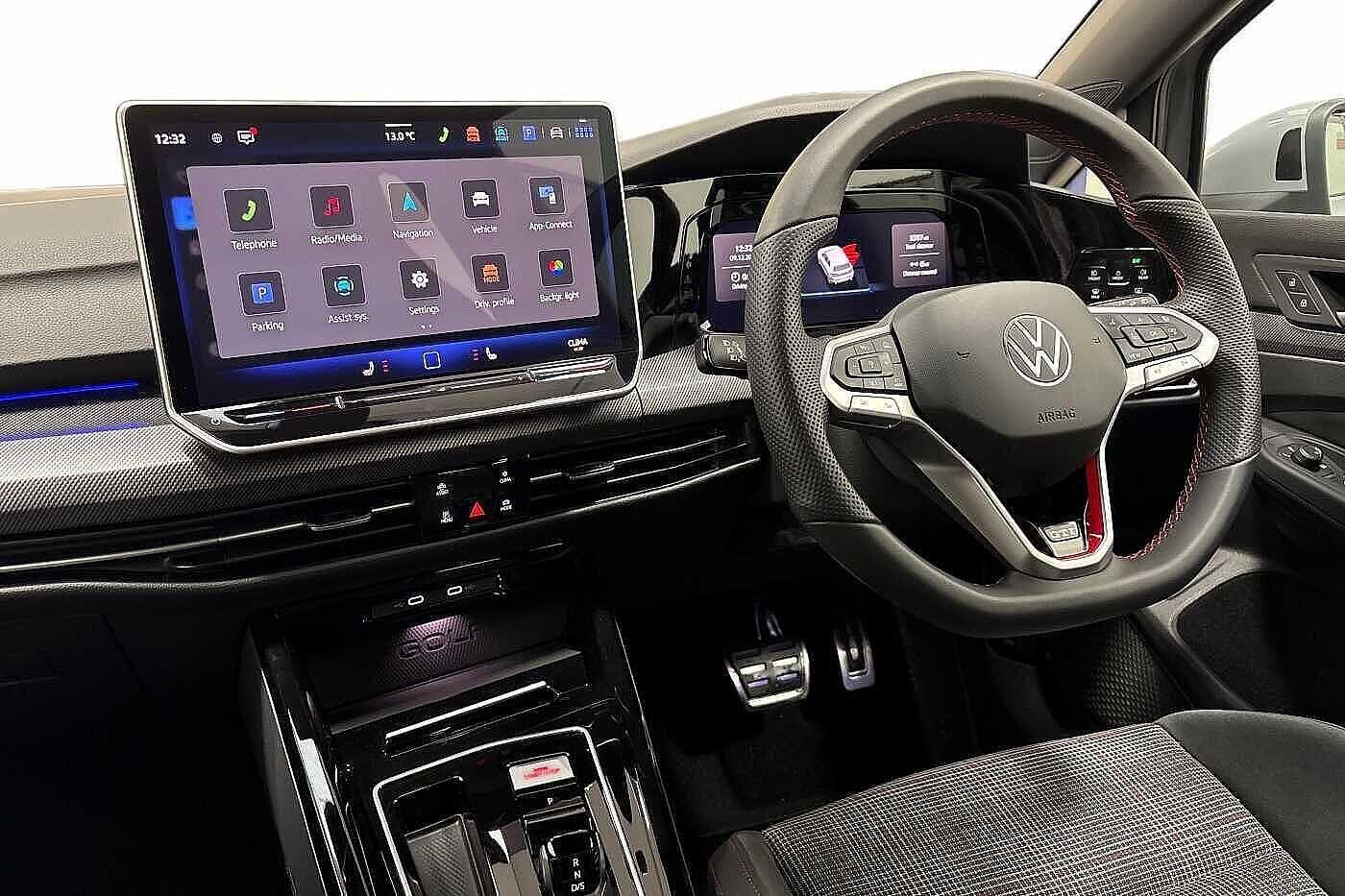 Used Volkswagen Golf 2025 for sale - 76919352: Photo 2