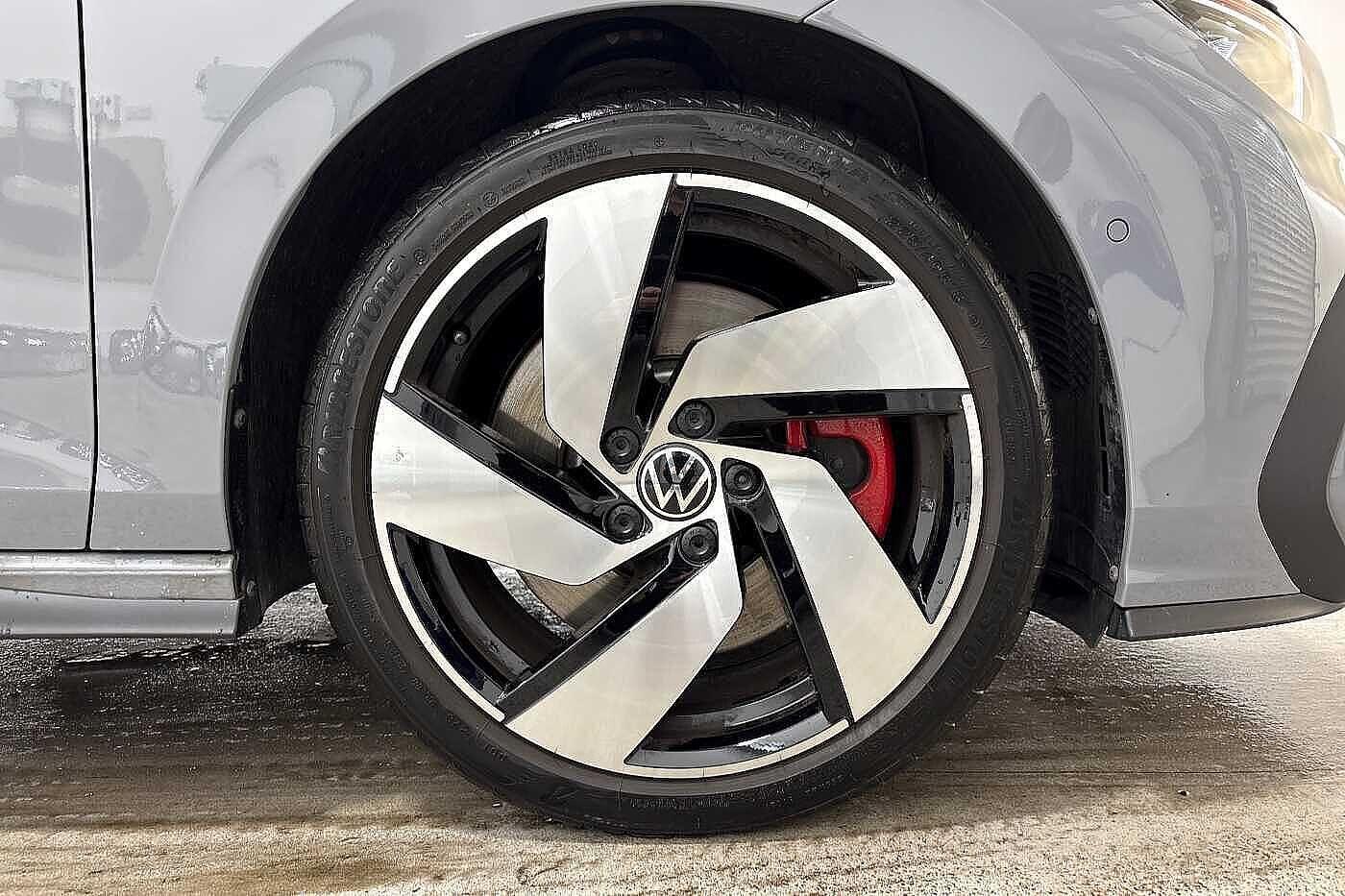 Used Volkswagen Golf 2025 for sale - 76919352: Photo 6