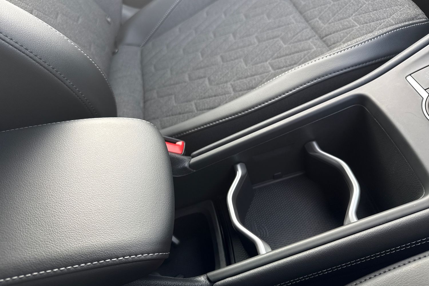 Used Volkswagen Tiguan 2024 for sale - 77976191: Photo 38