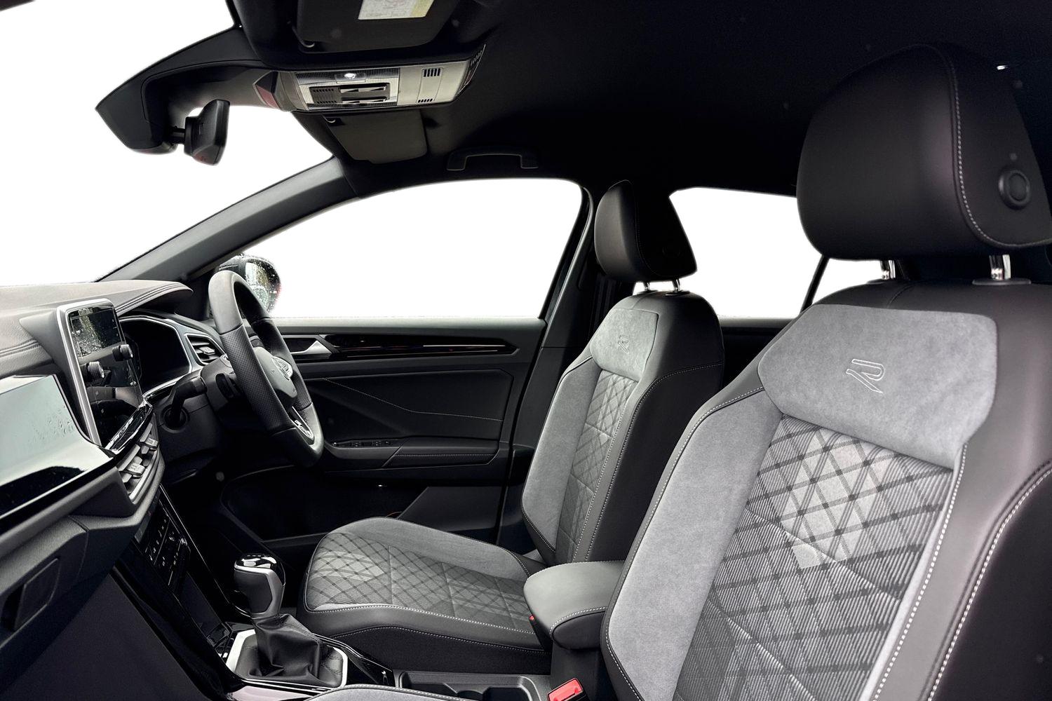 Used Volkswagen T-Roc 2025 for sale - 77368382: Photo 16