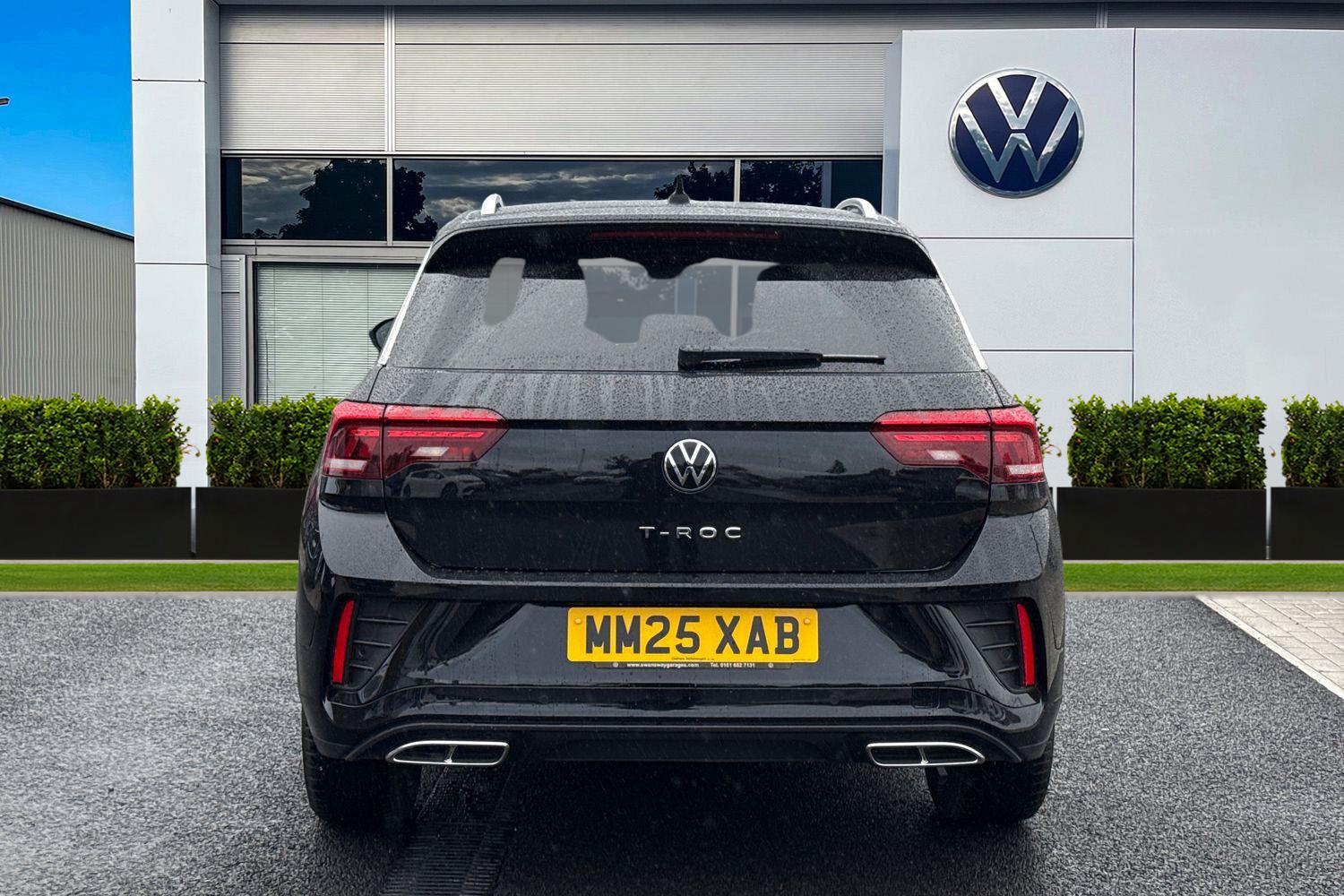 Used Volkswagen T-Roc 2025 for sale - 77368382: Photo 4