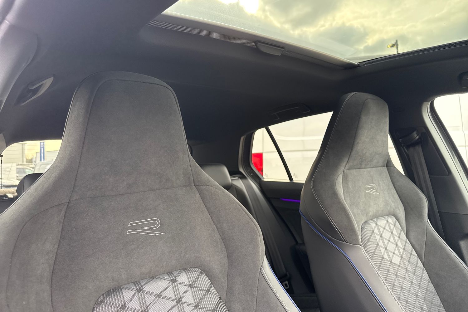 Used Volkswagen Golf 2025 for sale - 77774144: Photo 23