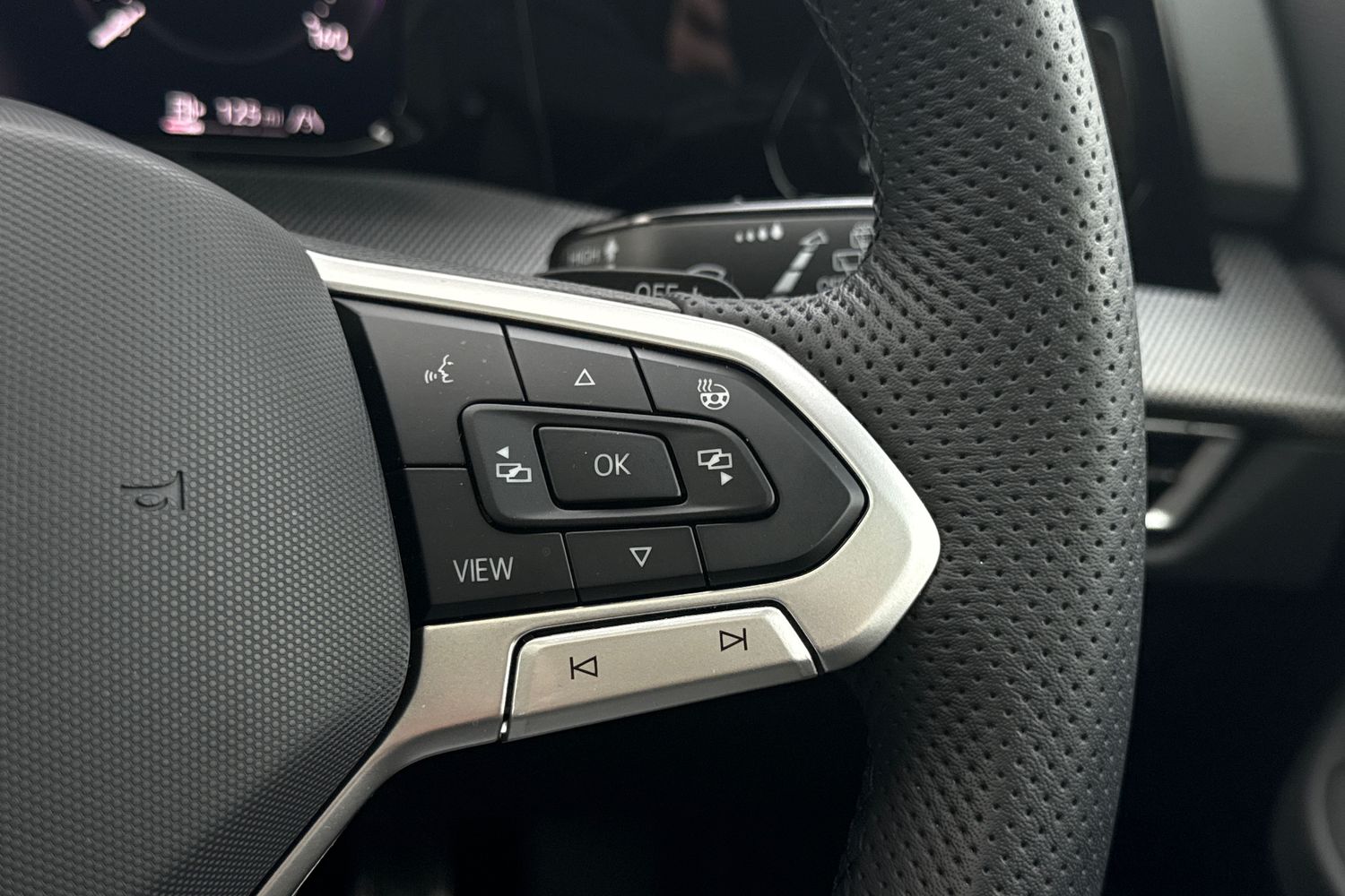 Used Volkswagen Golf 2025 for sale - 77774144: Photo 34