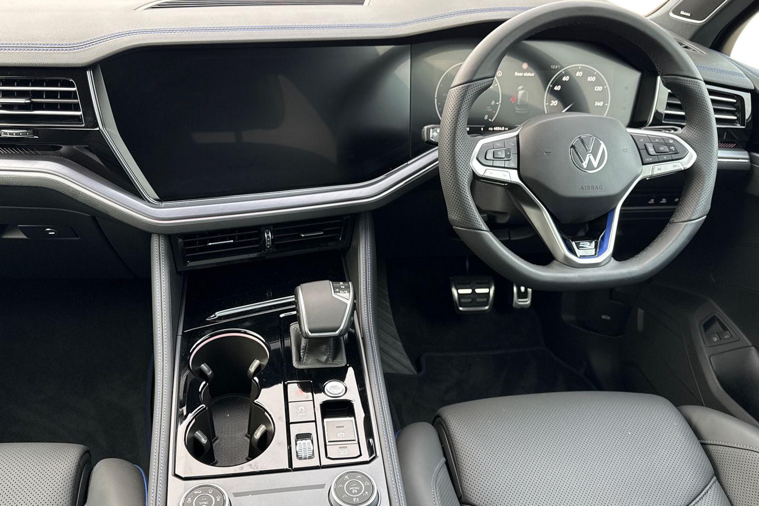 Used Volkswagen Touareg 2025 for sale - 77282141: Photo 17