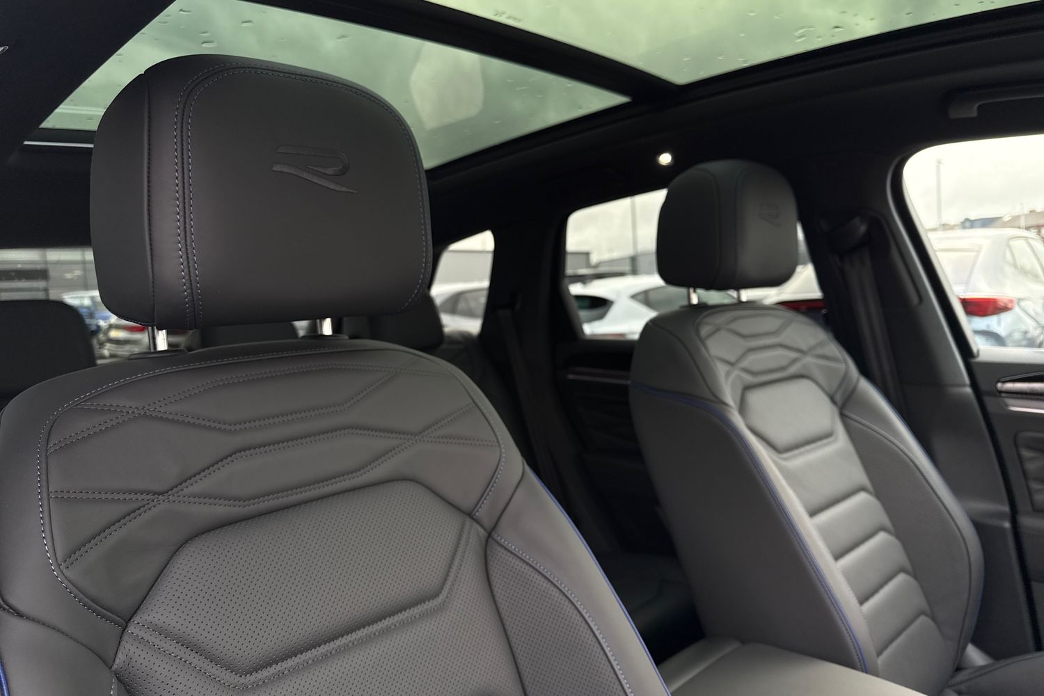 Used Volkswagen Touareg 2025 for sale - 77282141: Photo 23