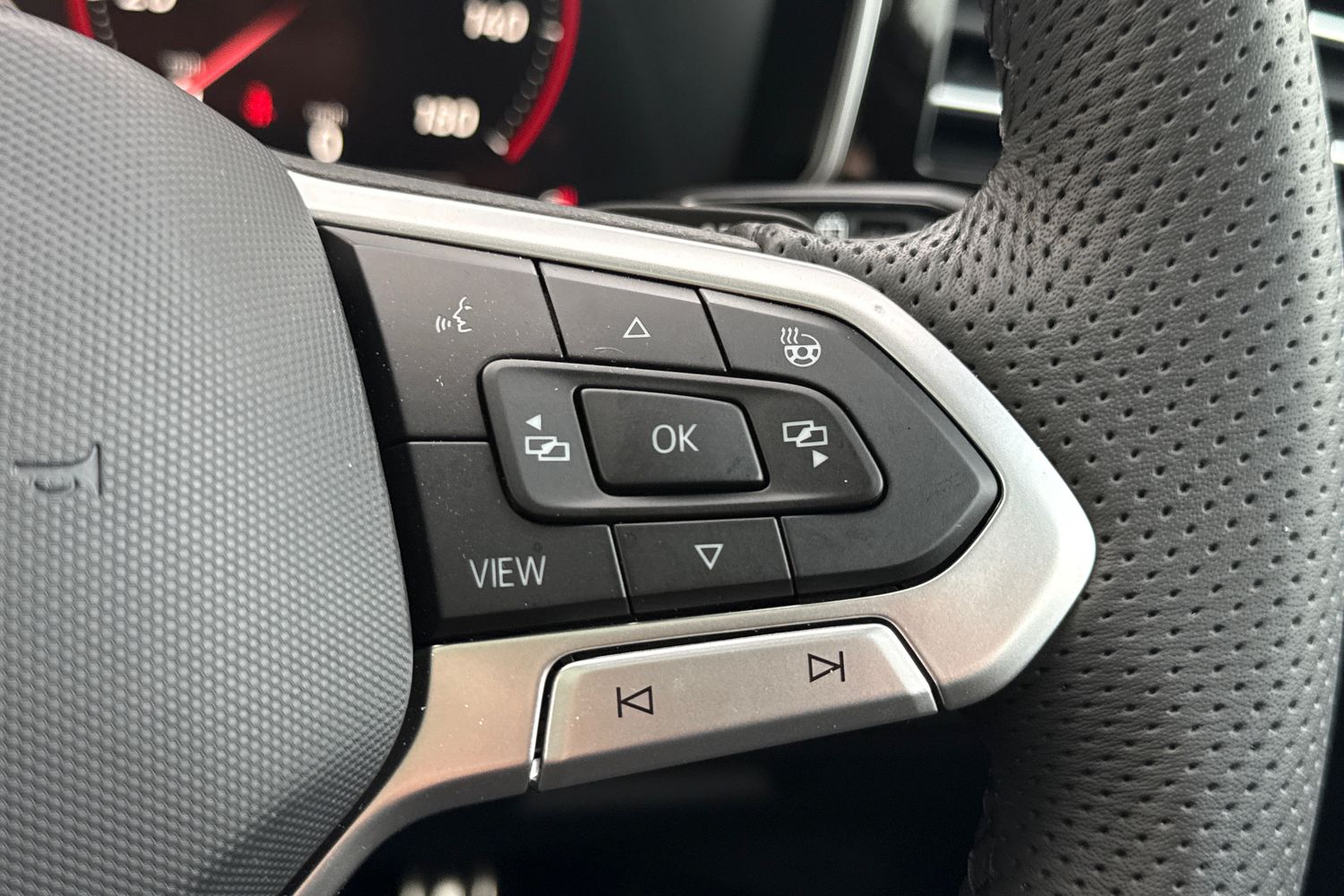 Used Volkswagen Touareg 2025 for sale - 77282141: Photo 38