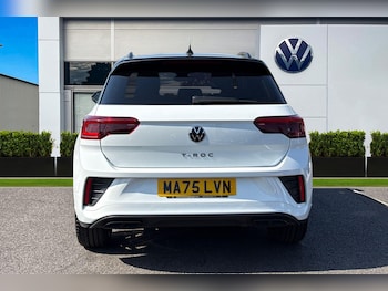 Used Volkswagen T-Roc 2025 for sale - 78703140: Photo