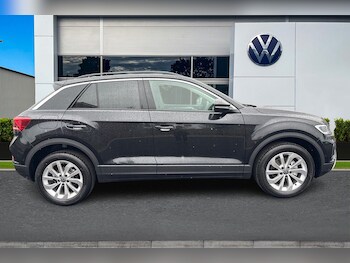 Used Volkswagen T-Roc 2025 for sale - 75786398: Photo