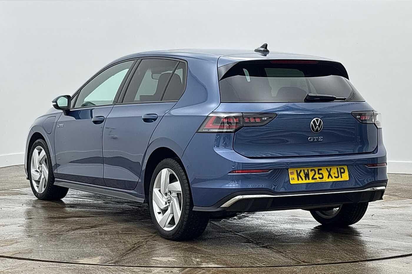 Used Volkswagen Golf 2025 for sale - 77834828: Photo 3