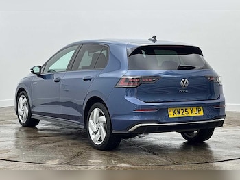 Used Volkswagen Golf 2025 for sale - 77834828: Photo