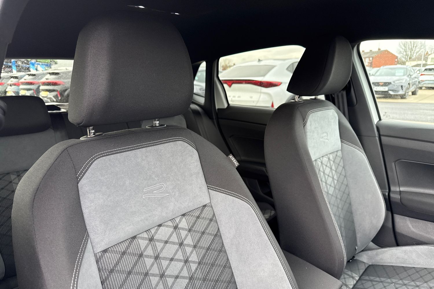 Used Volkswagen Polo 2023 for sale - 77463130: Photo 24