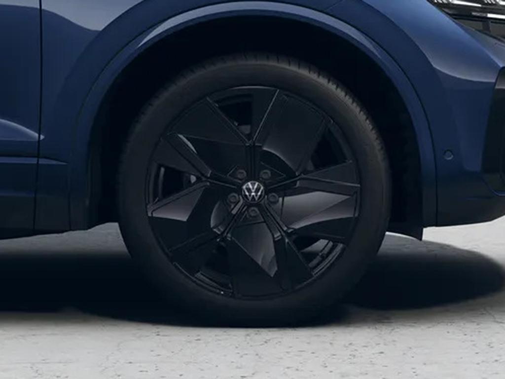 Used Volkswagen Touareg 2025 for sale - 76909421: Photo 8