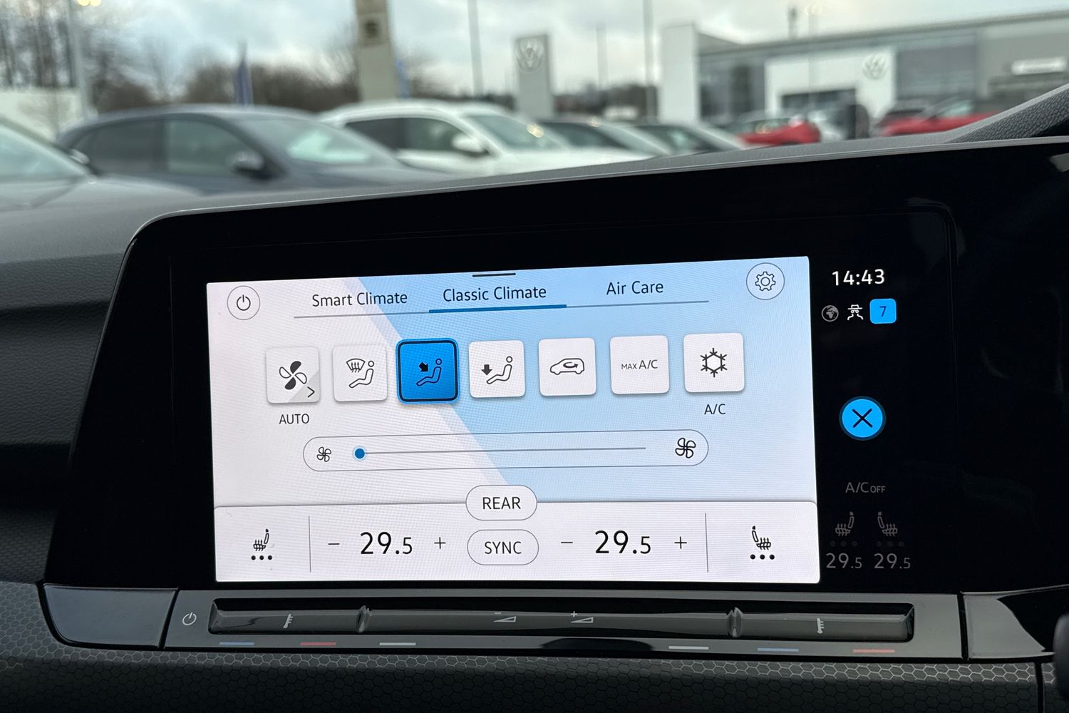 Used Volkswagen Golf 2022 for sale - 77472829: Photo 22