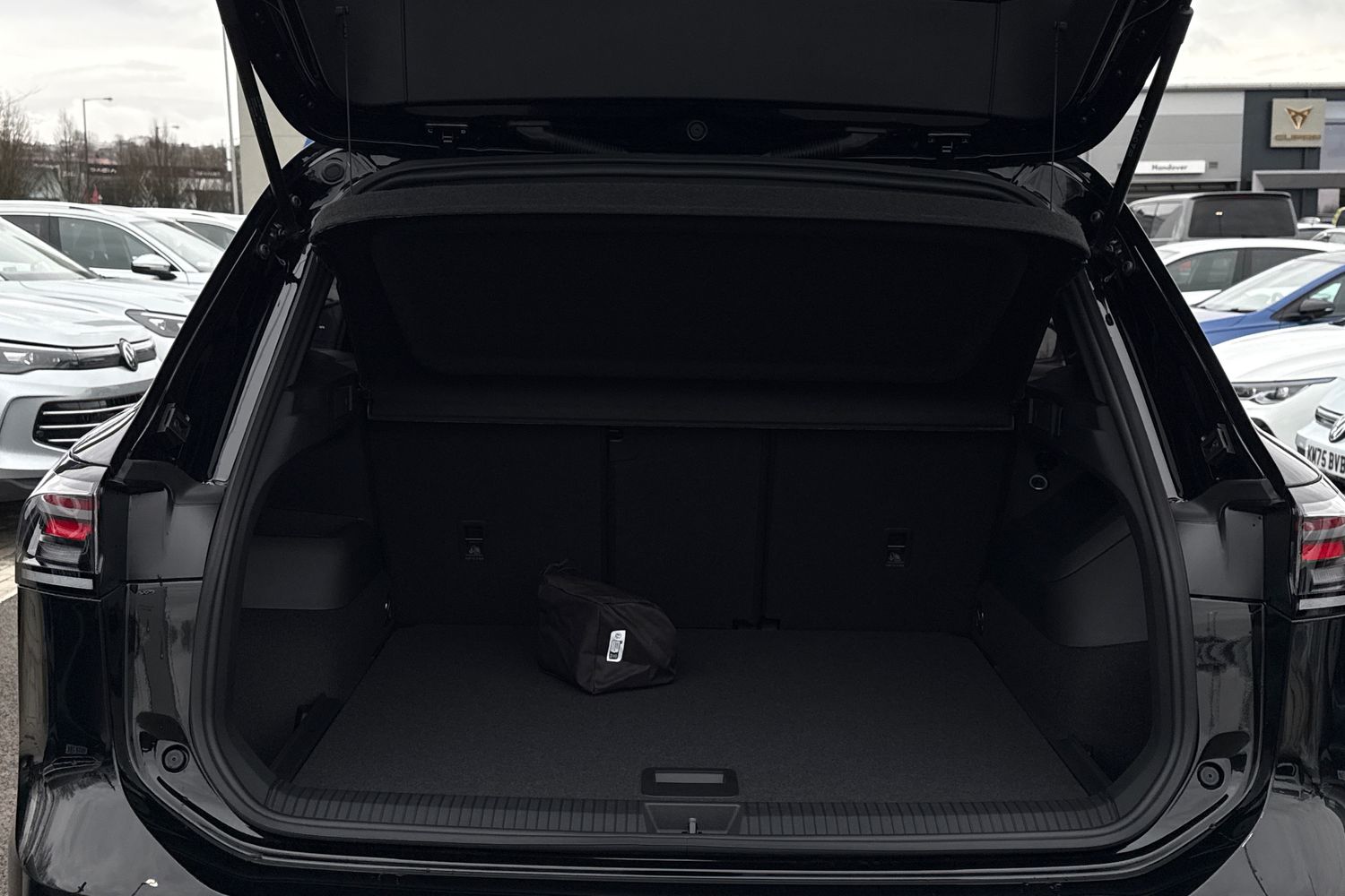 Used Volkswagen Tiguan 2026 for sale - 78218319: Photo 6