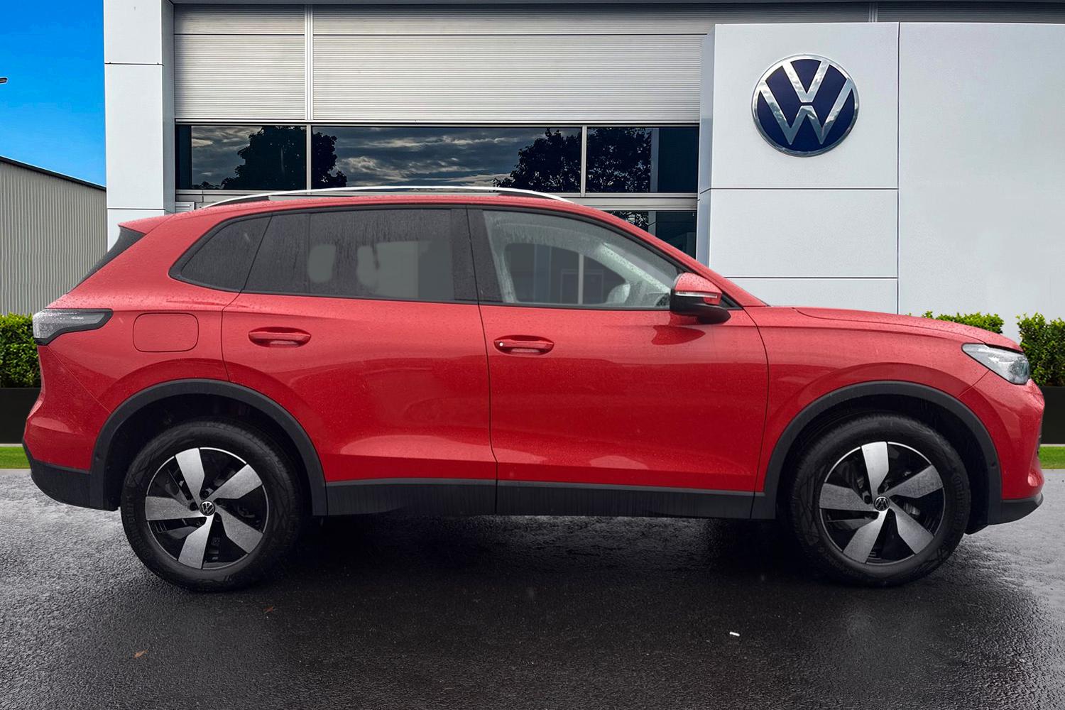 Used Volkswagen Tiguan 2025 for sale - 77368424: Photo 3