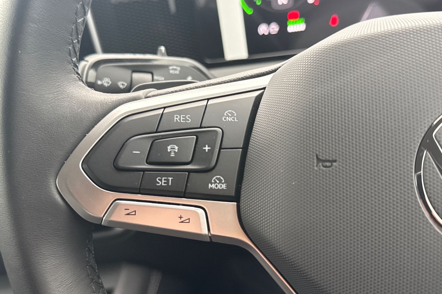 Used Volkswagen Tiguan 2025 for sale - 77368424: Photo 33