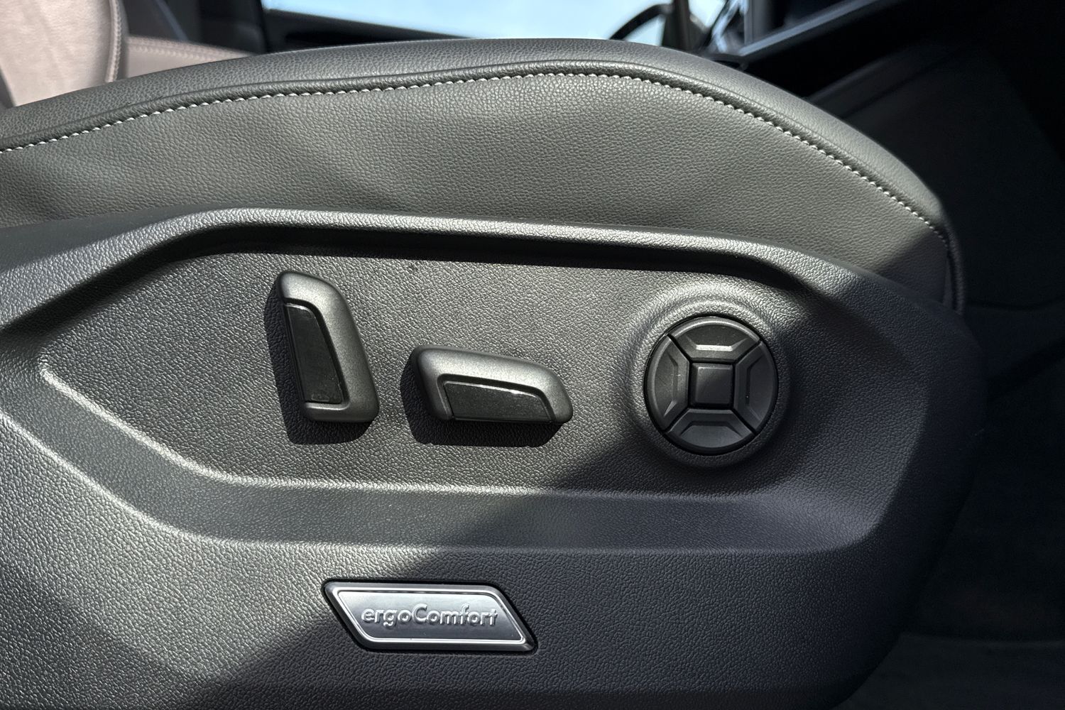 Used Volkswagen Touareg 2022 for sale - 78145766: Photo 33