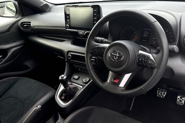 Used Toyota Yaris 2022 for sale - 76257054: Photo 13