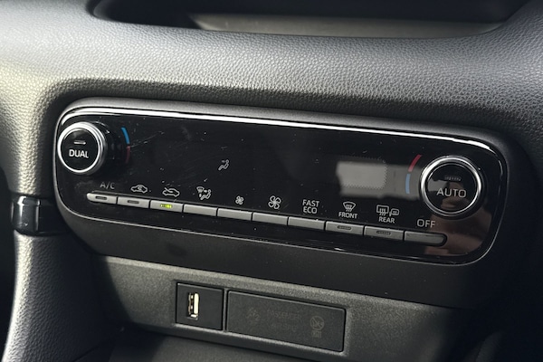 Used Toyota Yaris 2022 for sale - 76257054: Photo 21