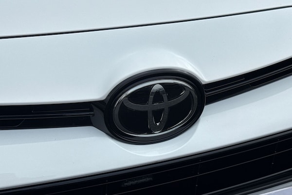 Used Toyota Yaris 2022 for sale - 76257054: Photo 28