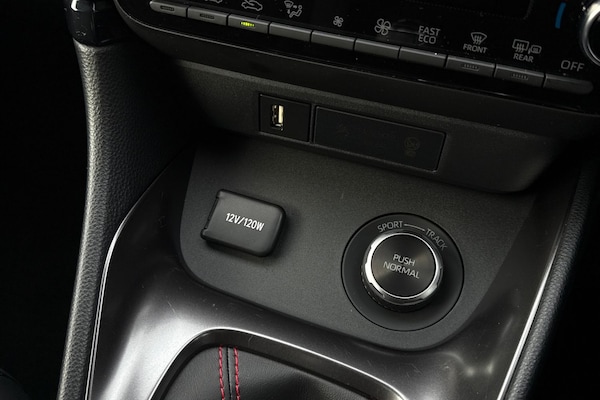 Used Toyota Yaris 2022 for sale - 76257054: Photo 36
