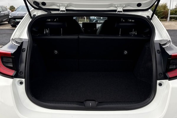 Used Toyota Yaris 2022 for sale - 76257054: Photo 6