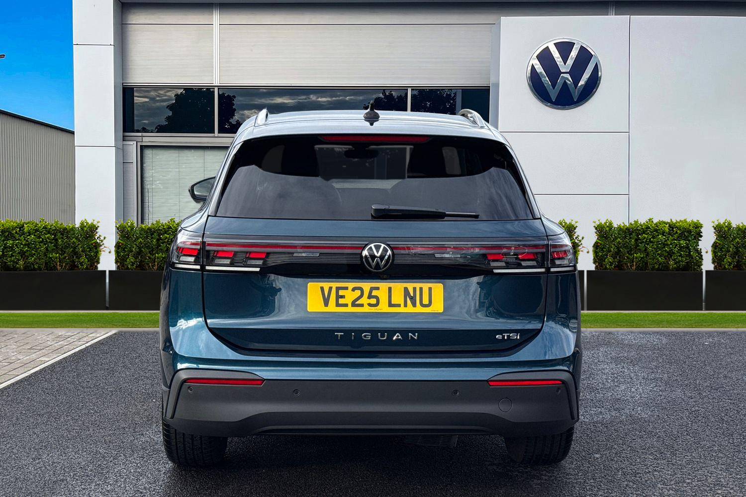 Used Volkswagen Tiguan 2025 for sale - 76480917: Photo 4