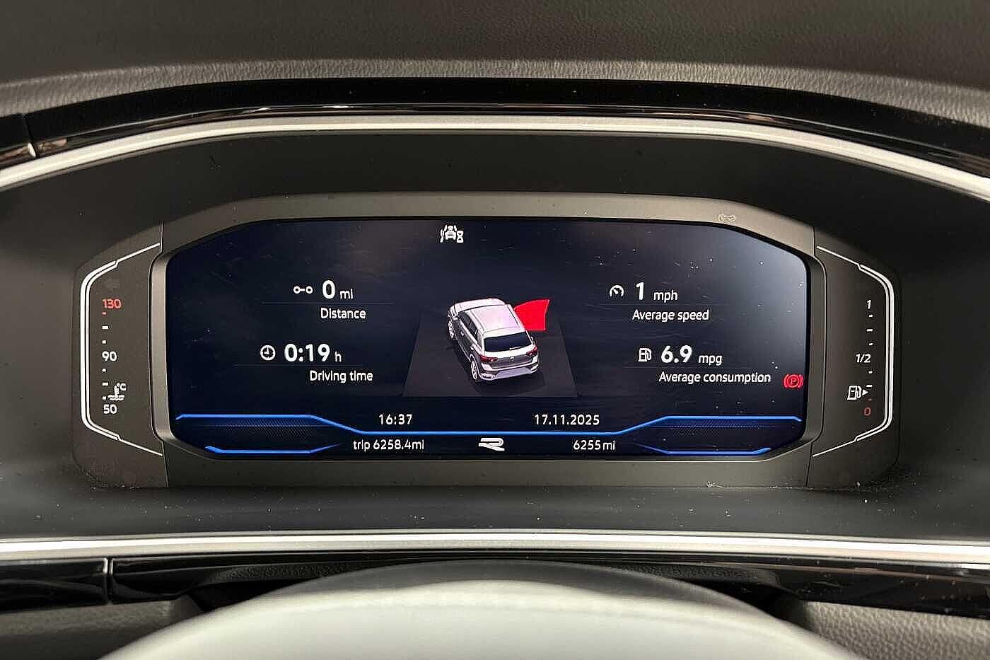 Used Volkswagen T-Roc 2025 for sale - 77935628: Photo 11