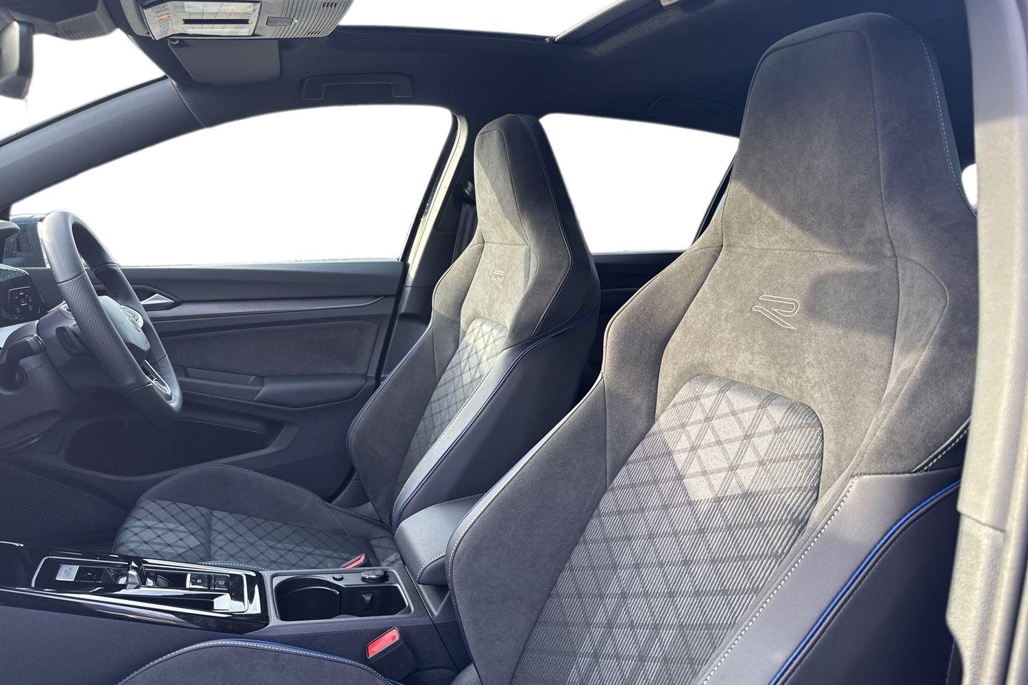 Used Volkswagen Golf 2025 for sale - 76961538: Photo 11