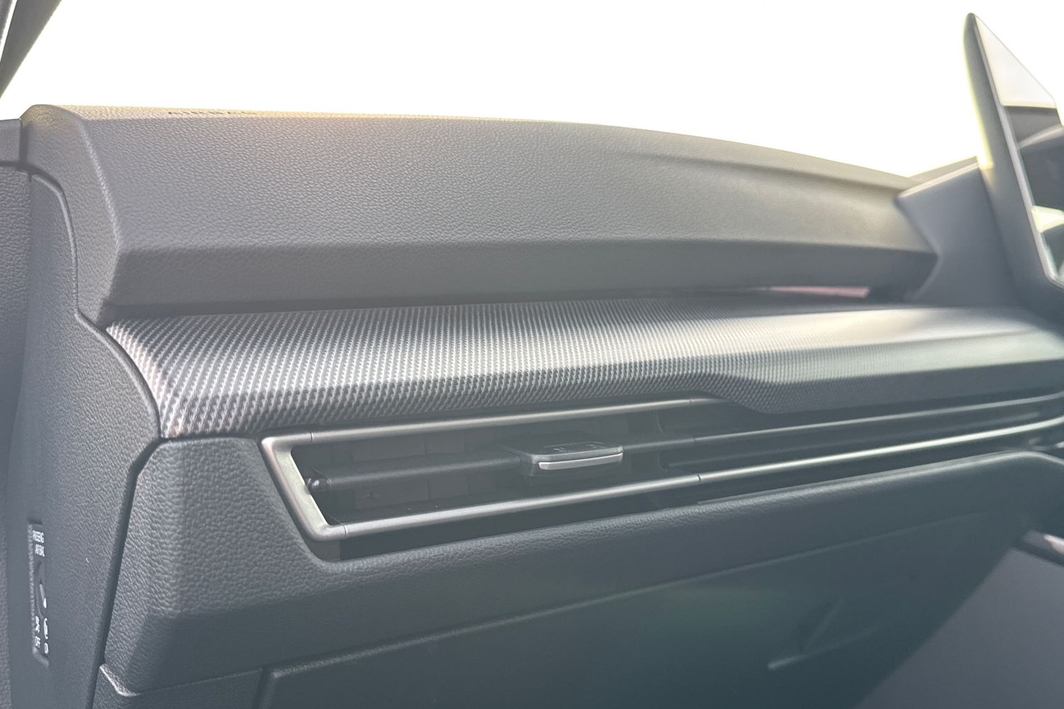 Used Volkswagen Golf 2025 for sale - 76961538: Photo 32