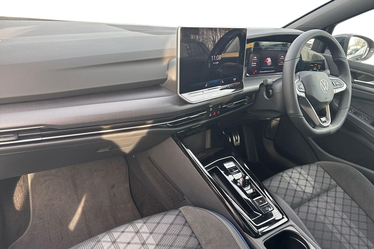 Used Volkswagen Golf 2025 for sale - 76961538: Photo 9