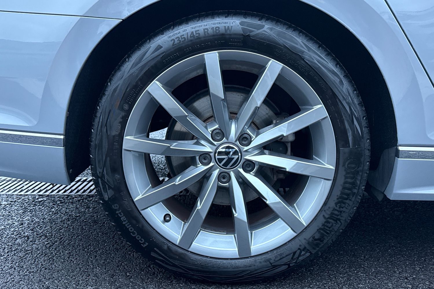 Used Volkswagen Passat 2023 for sale - 76732484: Photo 10