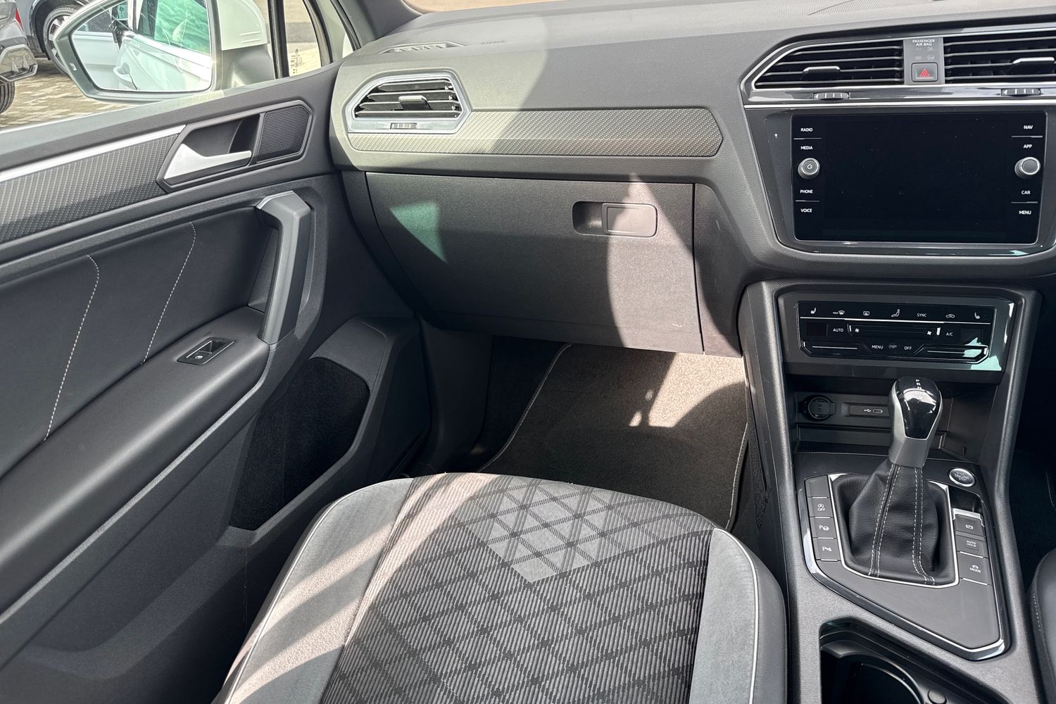 Used Volkswagen Tiguan 2024 for sale - 77719333: Photo 15