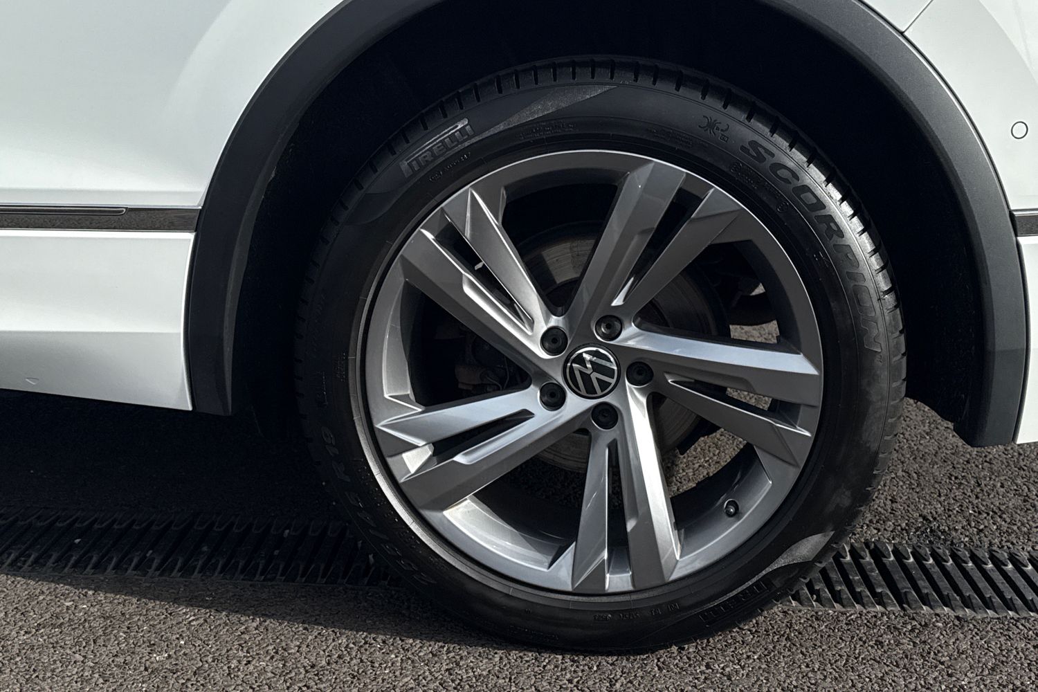 Used Volkswagen Tiguan 2024 for sale - 77719333: Photo 24