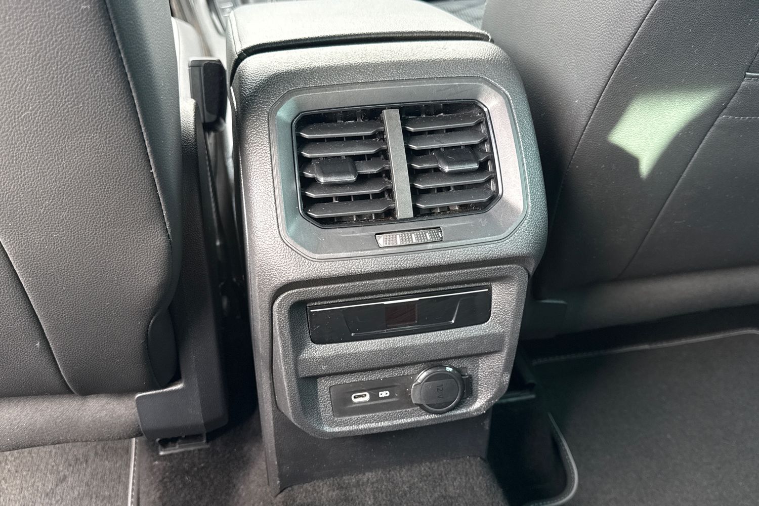 Used Volkswagen Tiguan 2024 for sale - 77719333: Photo 30