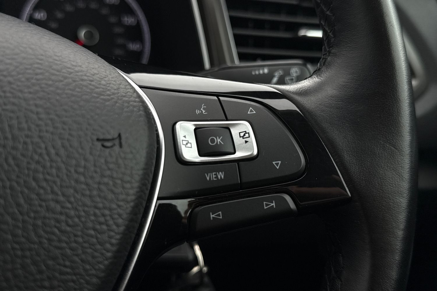 Used Volkswagen T-Roc 2019 for sale - 76564722: Photo 33