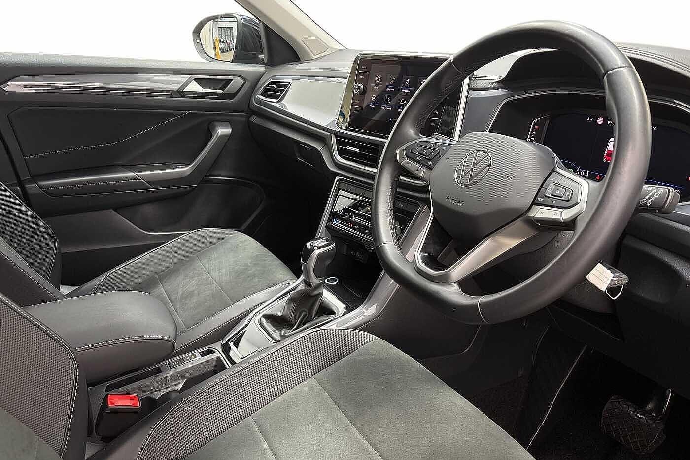 Used Volkswagen T-Roc 2024 for sale - 76665172: Photo 6