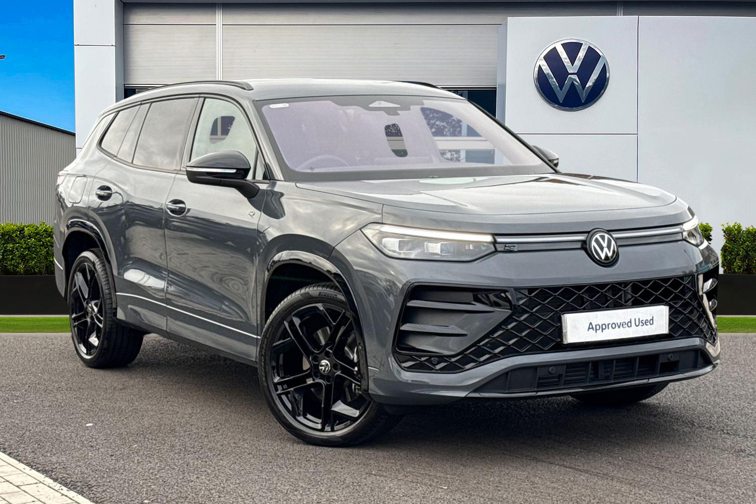 Used Volkswagen Touran 2025 for sale - 76390853: Photo 1