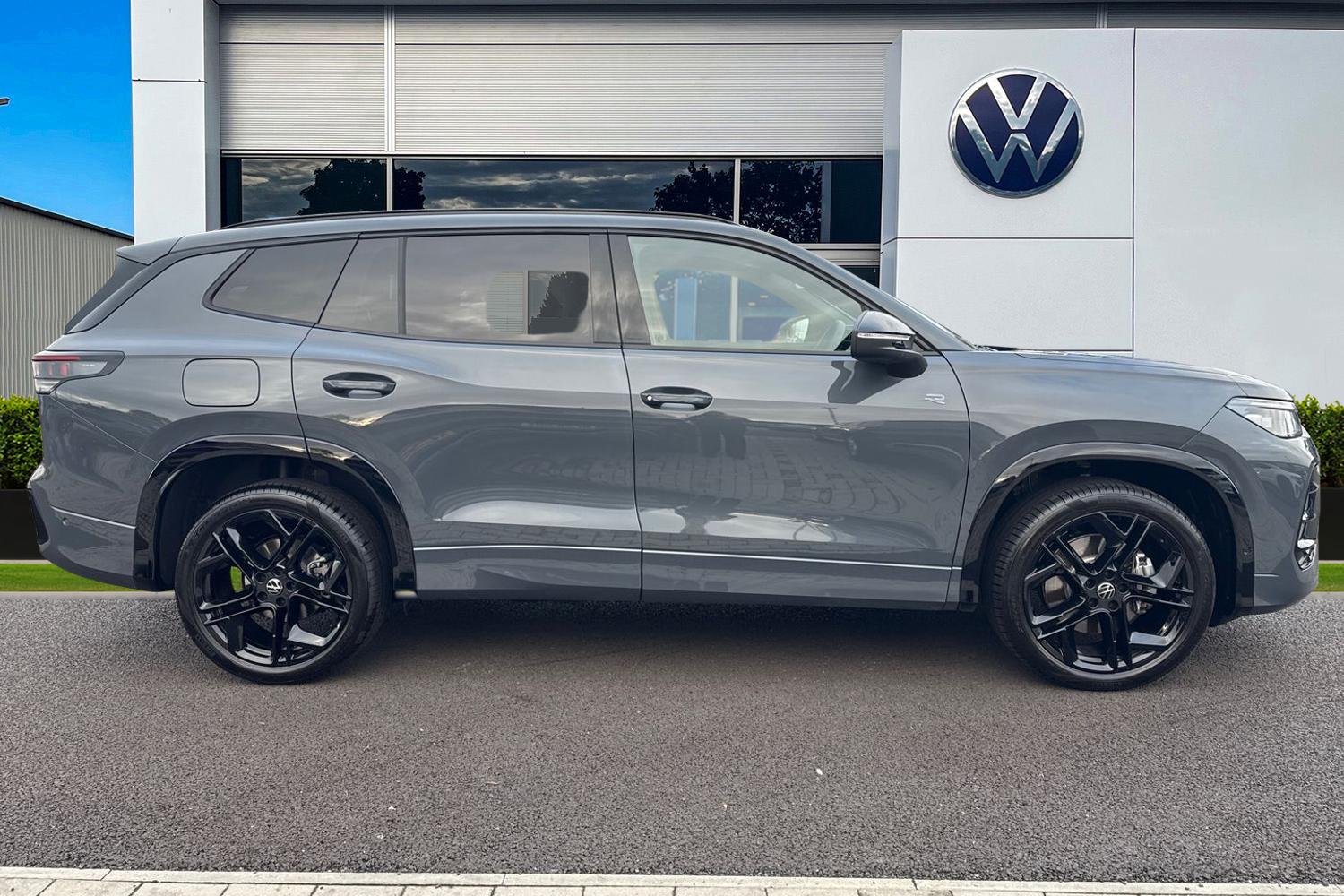 Used Volkswagen Touran 2025 for sale - 76390853: Photo 3