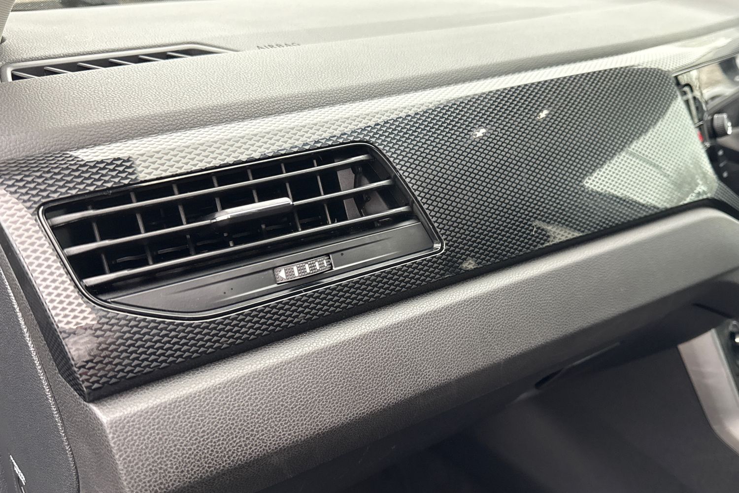 Used Volkswagen Taigo 2024 for sale - 77421645: Photo 29