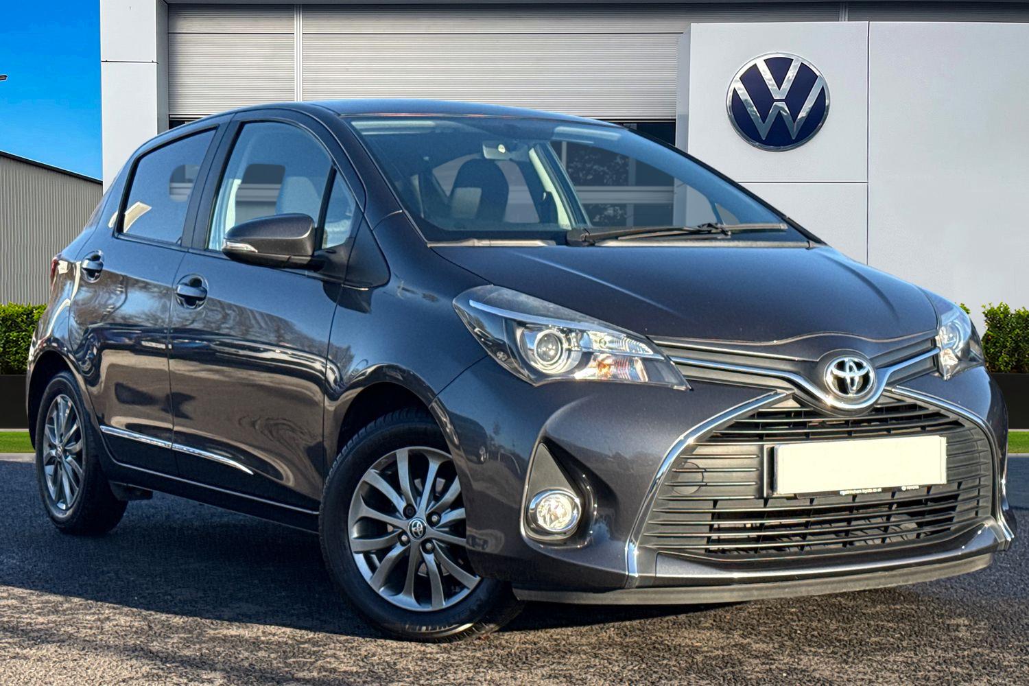 Used Toyota Yaris 2017 for sale - 76705473: Photo 1