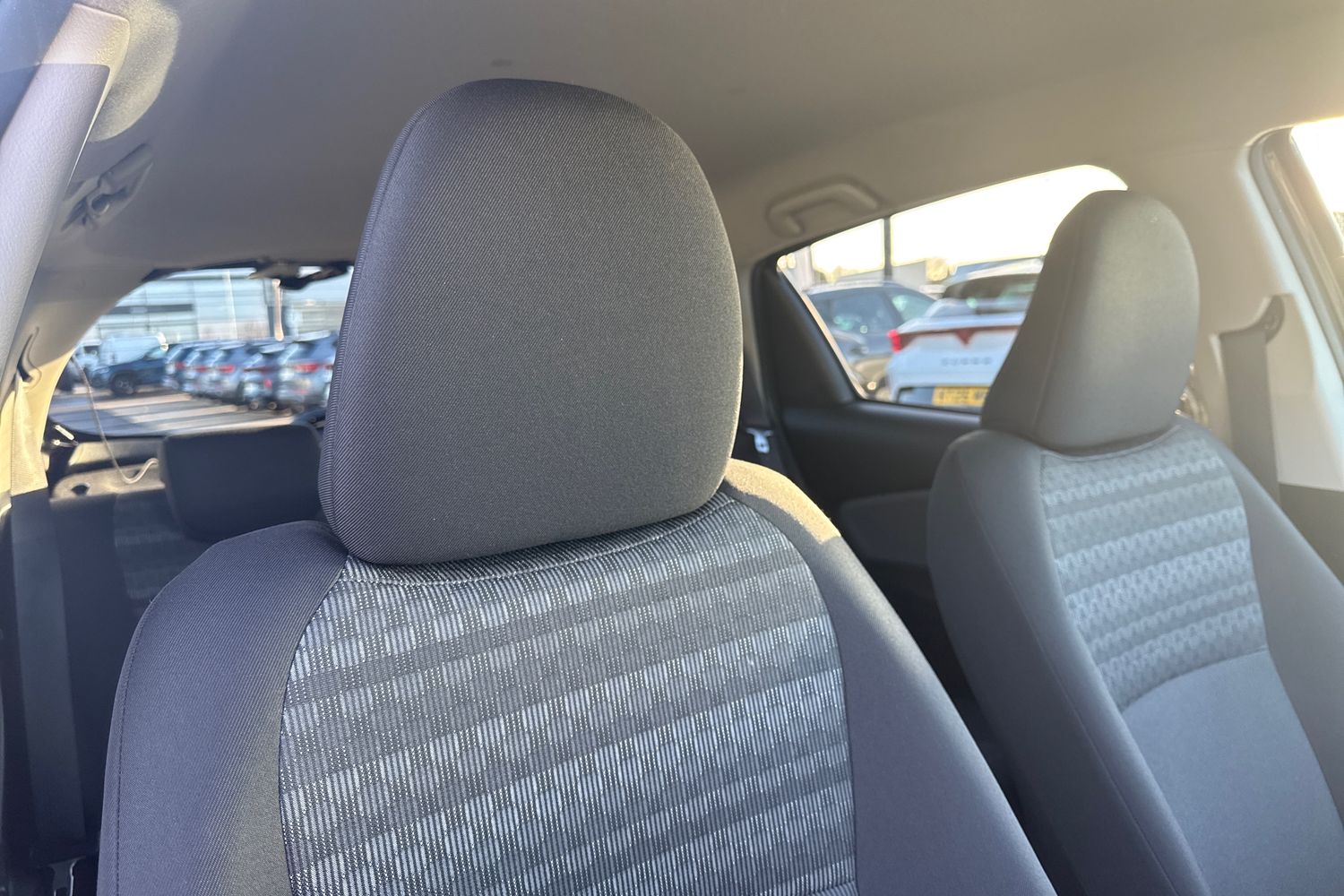 Used Toyota Yaris 2017 for sale - 76705473: Photo 24