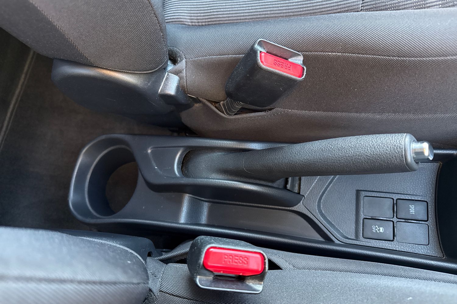 Used Toyota Yaris 2017 for sale - 76705473: Photo 32