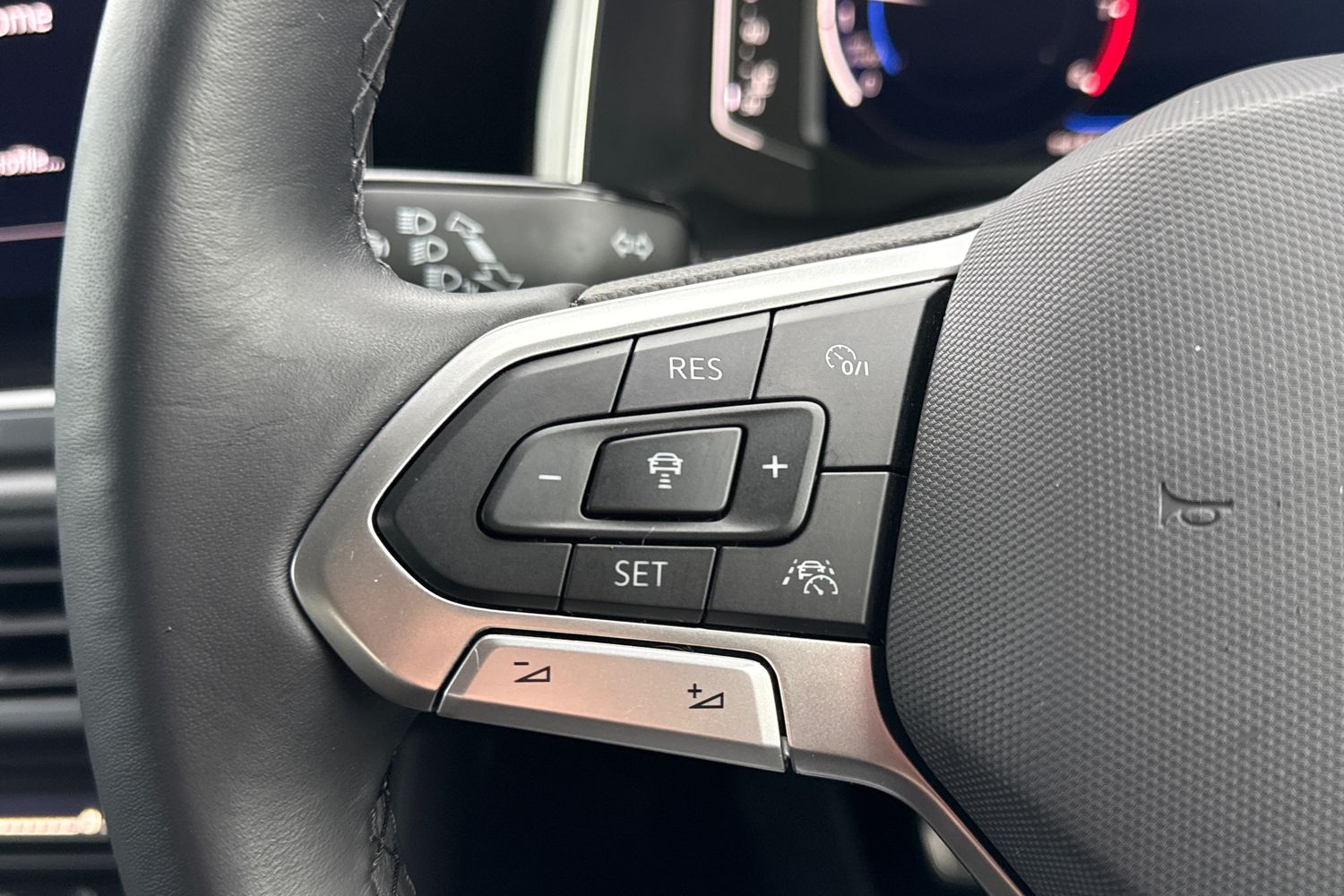 Used Volkswagen Polo 2023 for sale - 77463177: Photo 32