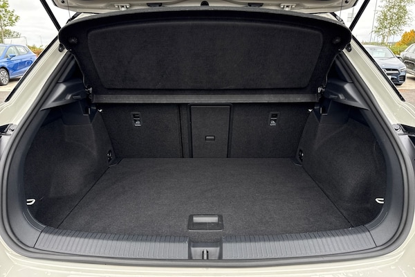 Used Volkswagen T-Roc 2022 for sale - 76218632: Photo 7