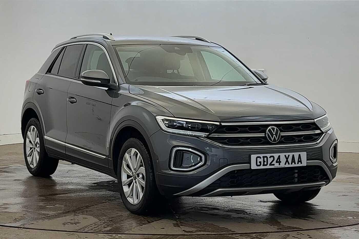 Used Volkswagen T-Roc 2024 for sale - 76665179: Photo 1